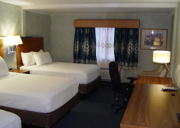 Hilltop Hotel