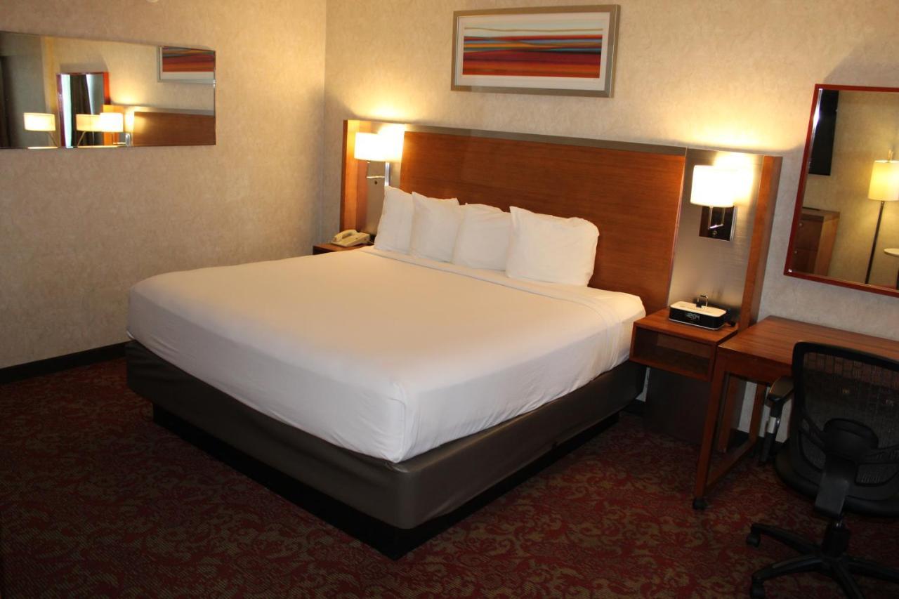Hotel Hilltop 4*